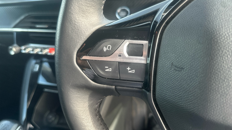 Peugeot 2008 1.5 BlueHDi 110 Allure Premium 5dr Diesel Estate